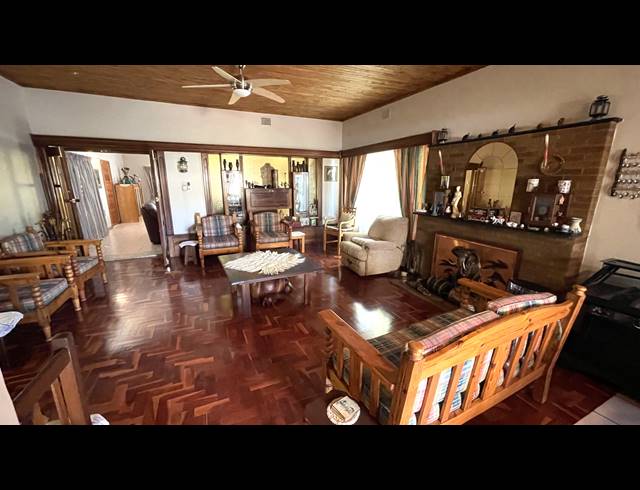 3 BEDROOM HOUSE FOR SALE IN LYTTELTON MANOR